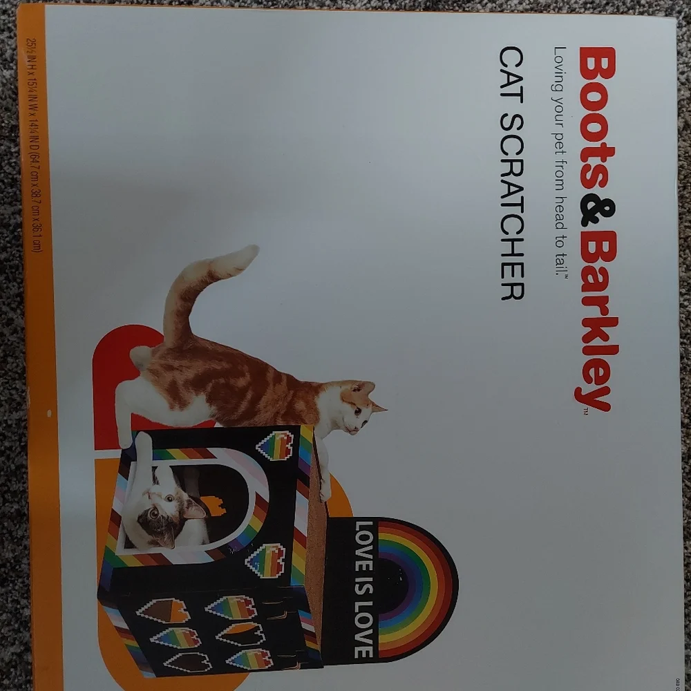 boots and barkley, Love Is Love cat scratcher
